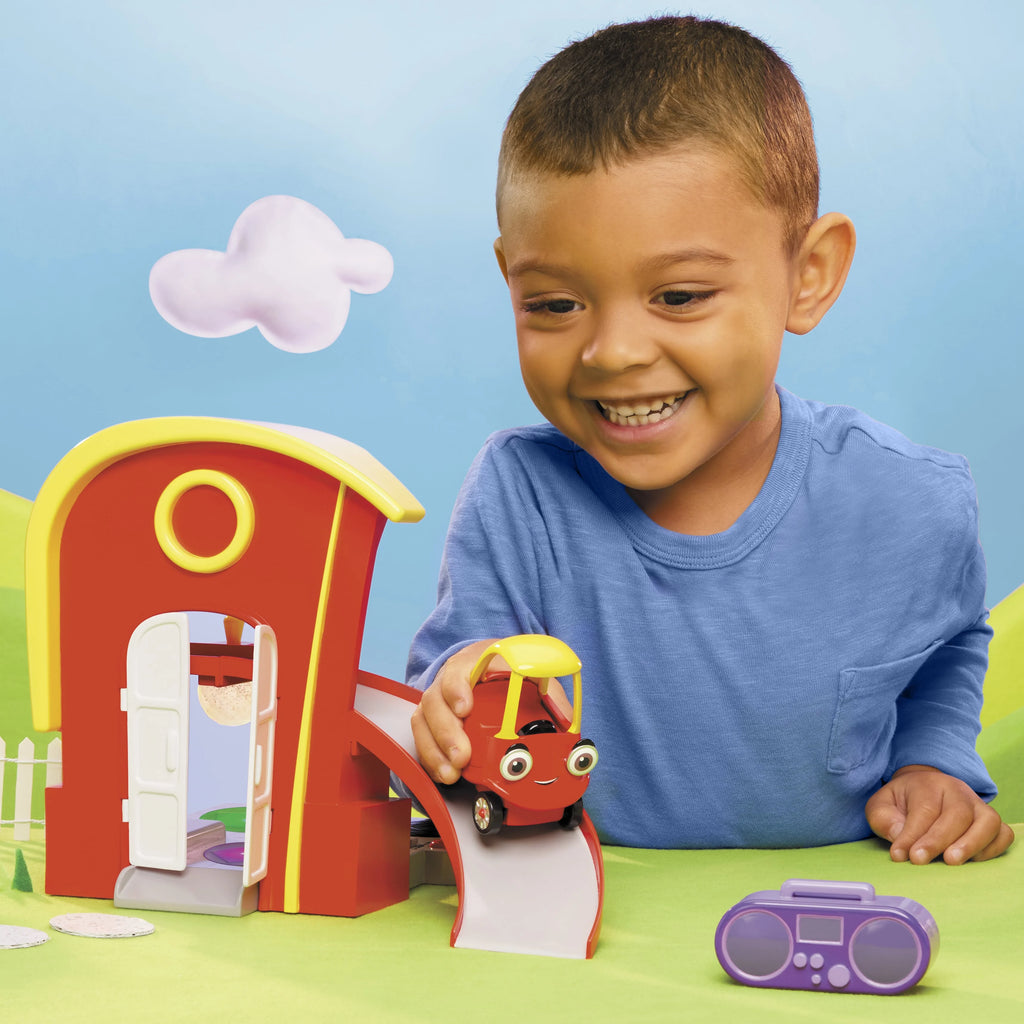 Musical Playset with Lights and Sounds and Mini Push and Play Vehicle J792