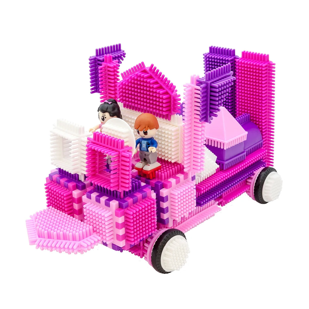 106pcs Hedgehog Building Blocks Tiles Castle Theme Set with Human Figures STEM Toy Kit, Pink Z43438