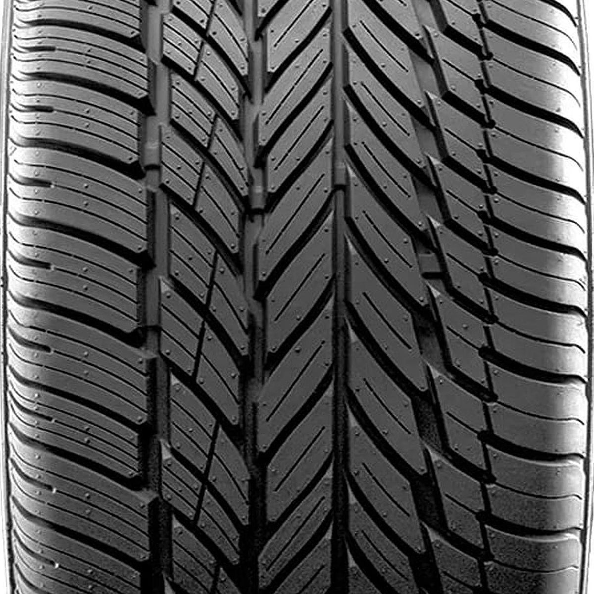 245/40R20 99V XL All Season Passenger Tire C44783