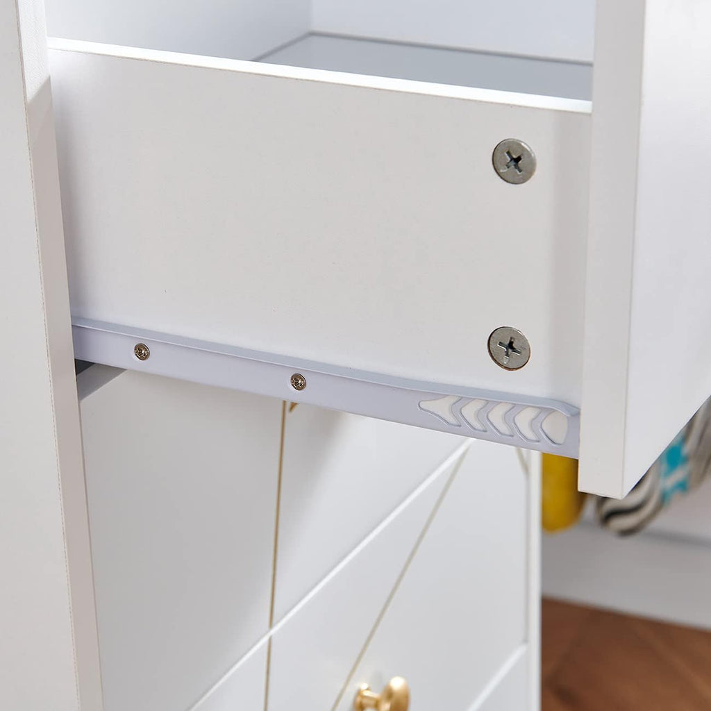 White 4 Drawer Wood Chest of Drawer O882