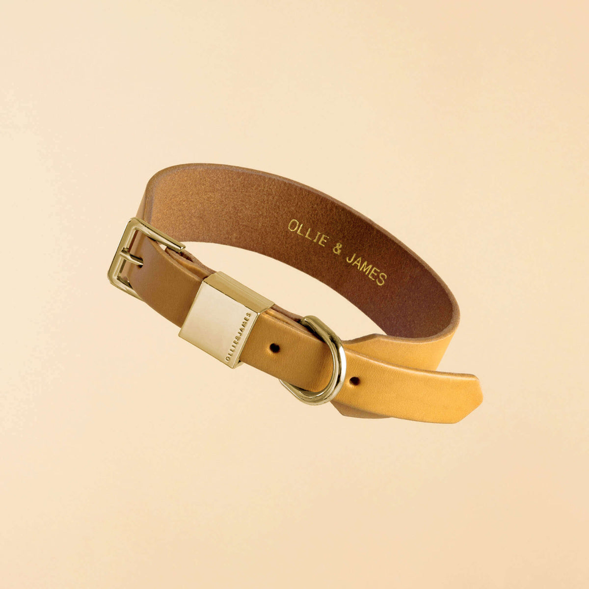 Camel Leather Dog Collar E731924