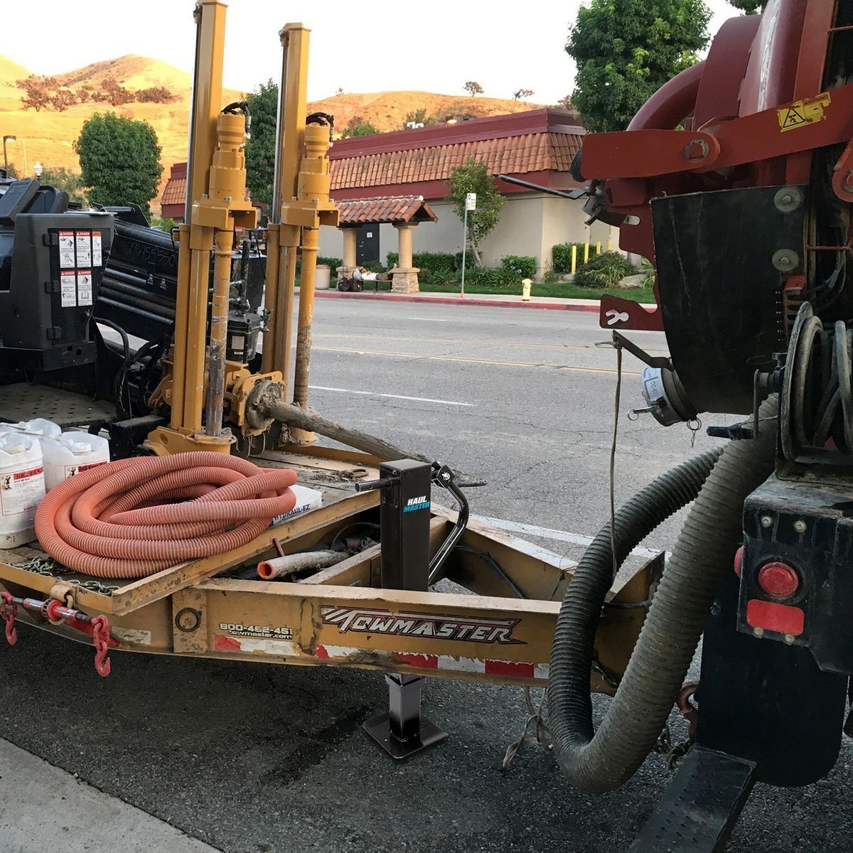 10,000 lb. Drop Leg Trailer Jack T909