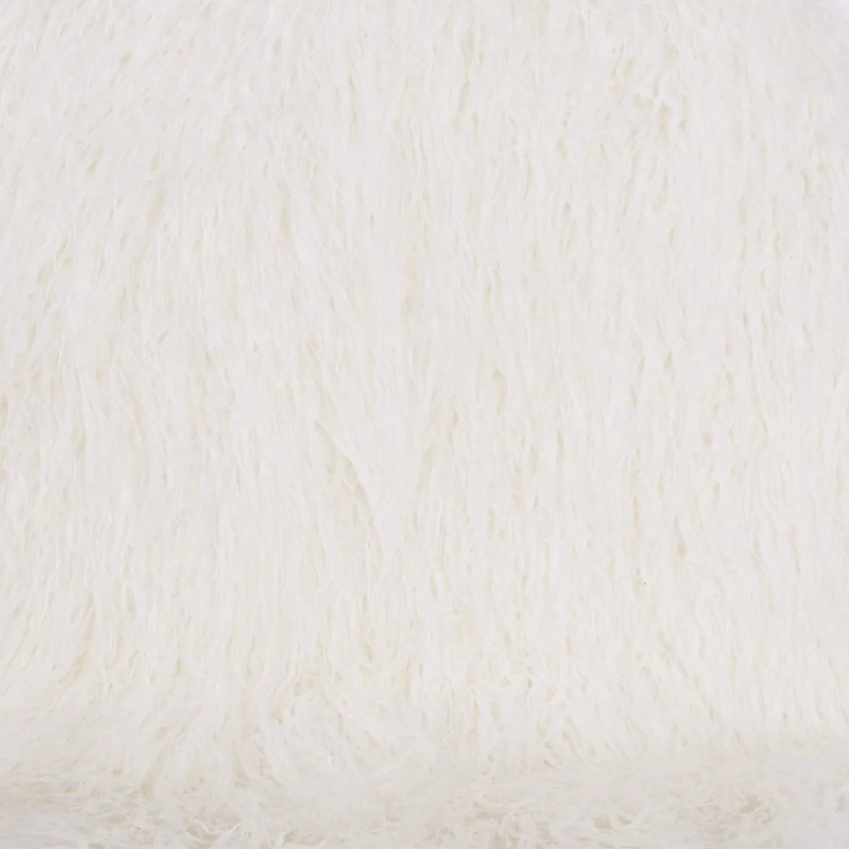 White Faux Fur Accent Chair Q2640