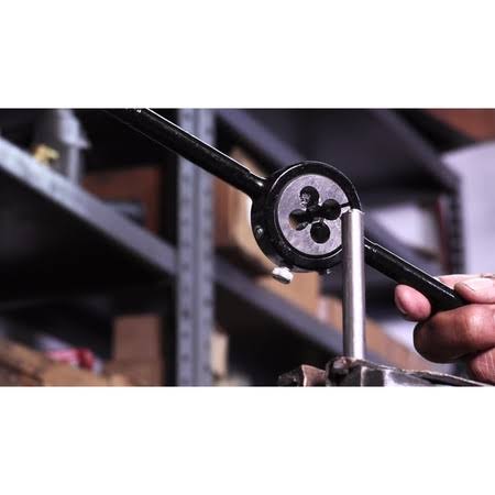 1-7/16x22-20X3x22 OD HSS Round Adjustable Die C565